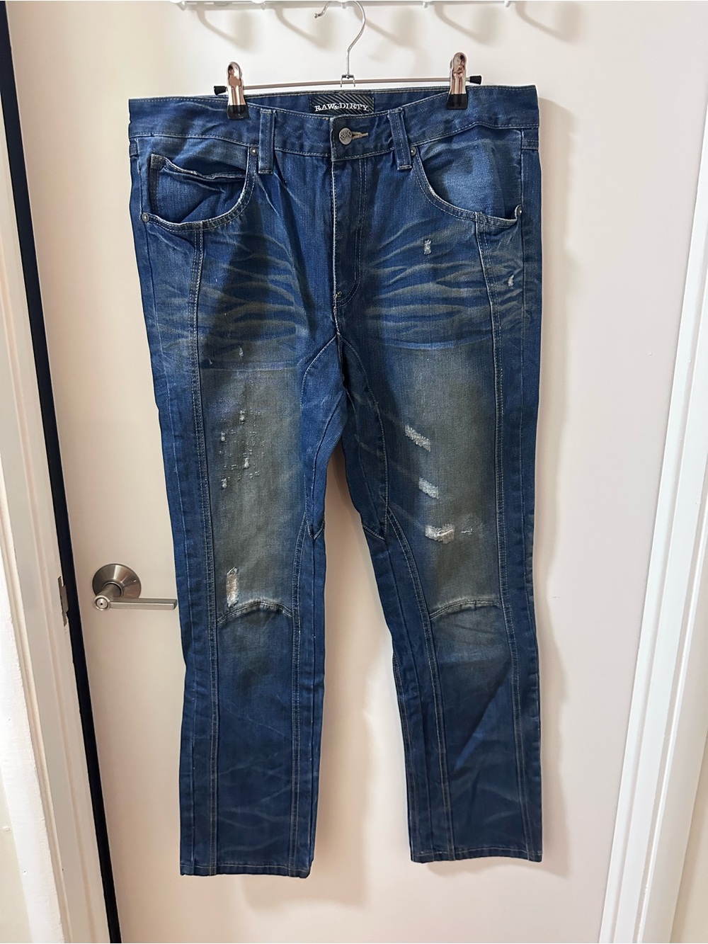Raw & Dirty Slim Straight Men's Jeans in Faded Blue